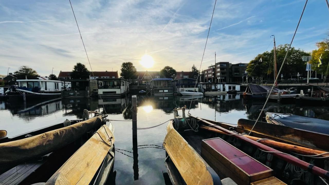 Woonboot 4 Harderwijk Hotel Ngoại thất bức ảnh